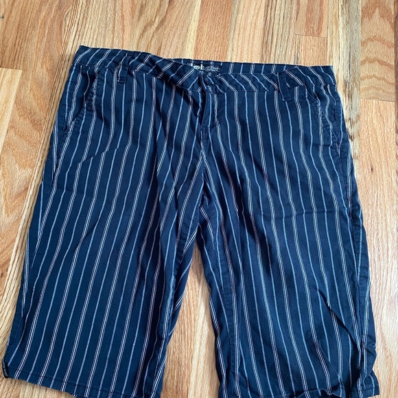 LEI BERMUDA BOYSHORTS VINTAGE 2000s - Picture 2 of 6